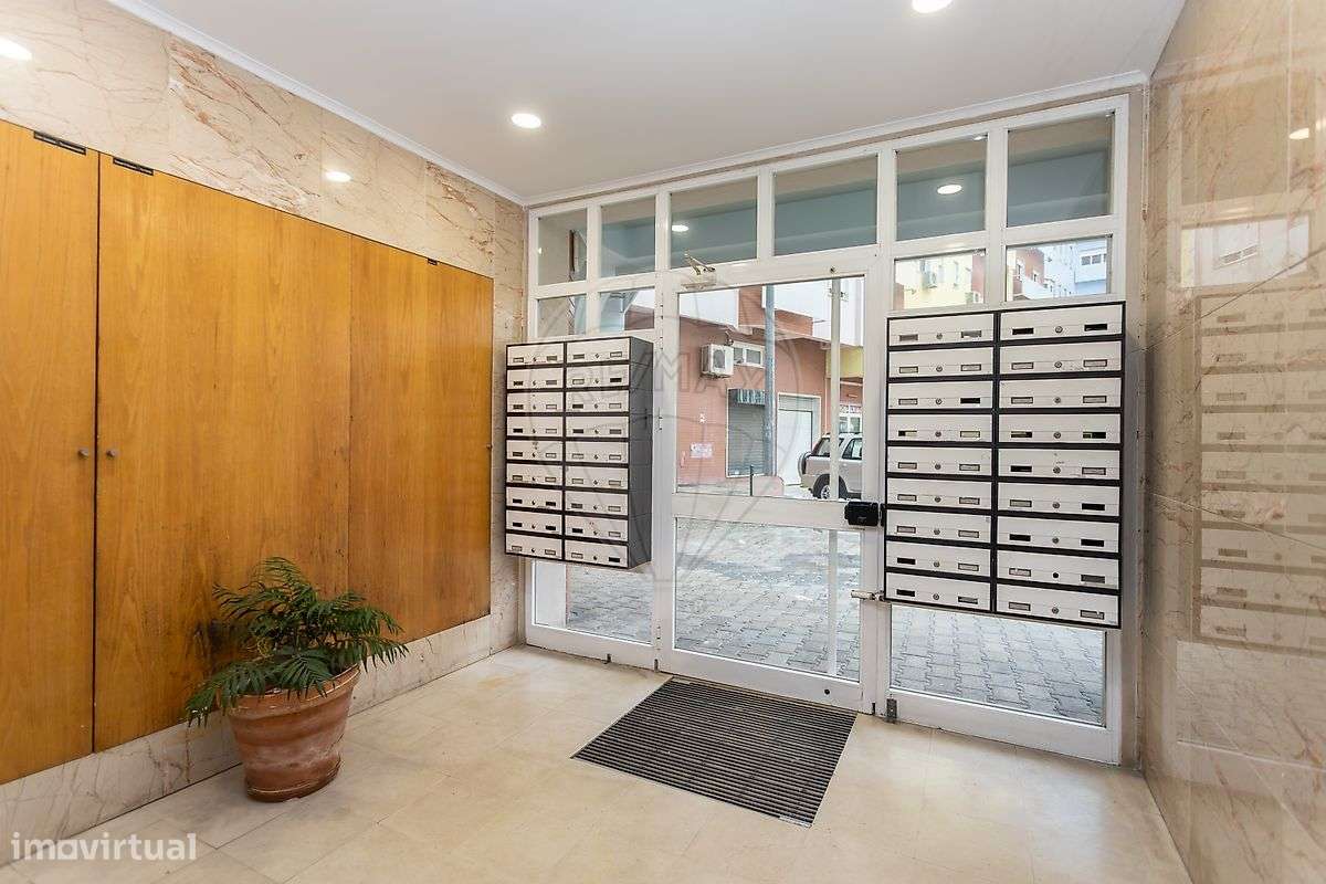 Apartamento T2 para arrendamento - Grande imagem: 5/25