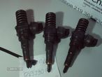 Injector  Usado VW POLO (86C, 80) 1.0 045130073 - 4