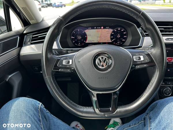 Volkswagen Passat 2.0 TDI Bi-Turbo BMT 4Mot Highline DSG - 20