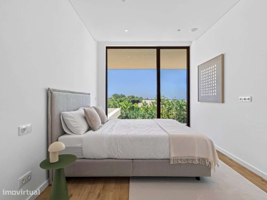 Moradia T4 com Piscina, Jardim e Vista deslumbrante sobre o Mar-38