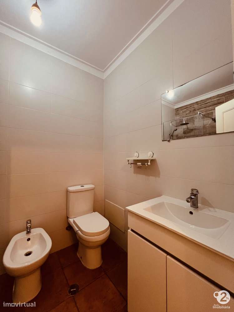 Apartamento T2 - Belas - 86m2 com arrecadação-7