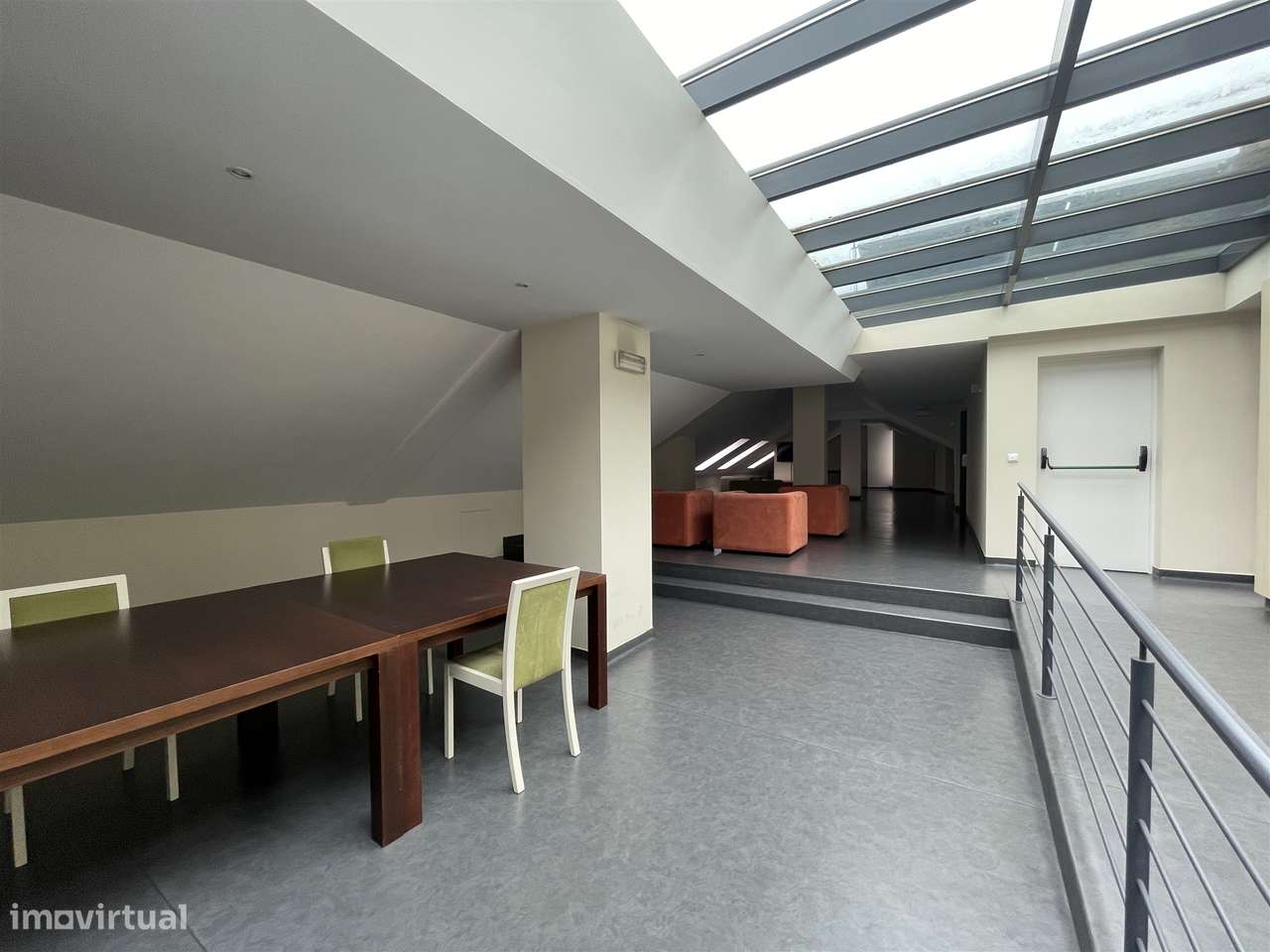 Apartamento T0 / Mobilado / Estúdio / Centro / Leiria-8