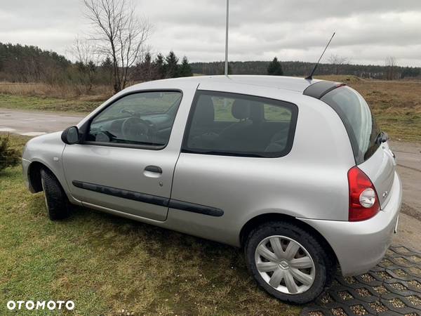 Renault Clio 1.2 16V Alize - 3