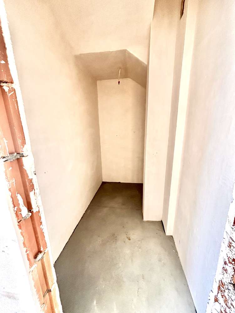 Nowe mieszkanie z ogrodem i parkingiem w spokojnej dzielnicy-5