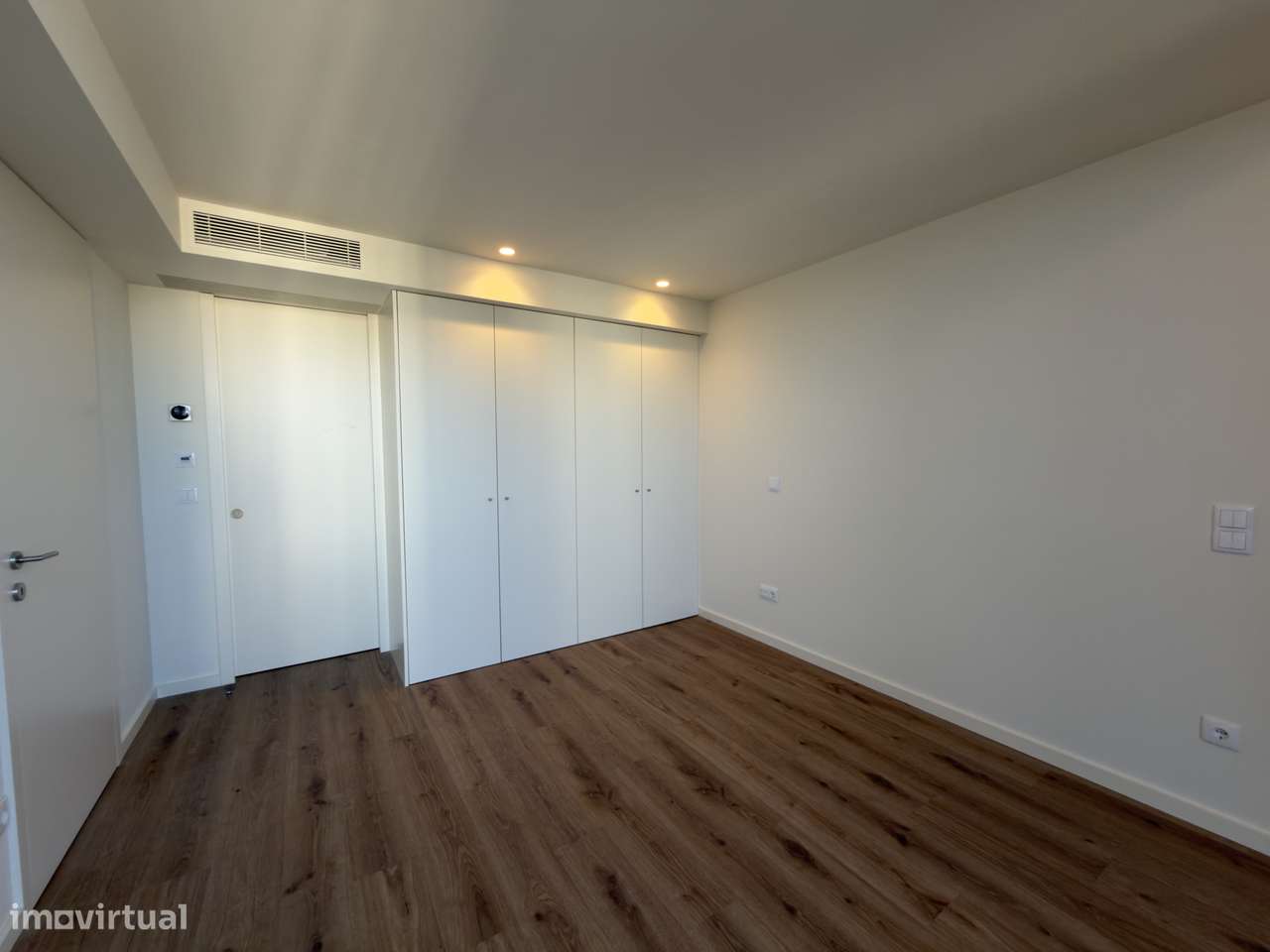Apartamento T2 Duplex NOVO AO GAIASHOPPING-23