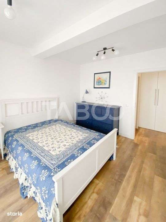 Casa cu 4 camere si vedere panoramica chiar la intrare In Cristian-5