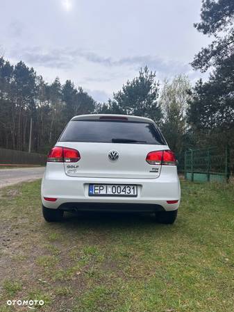 Volkswagen Golf 1.6 TDI DPF BlueMotion - 4