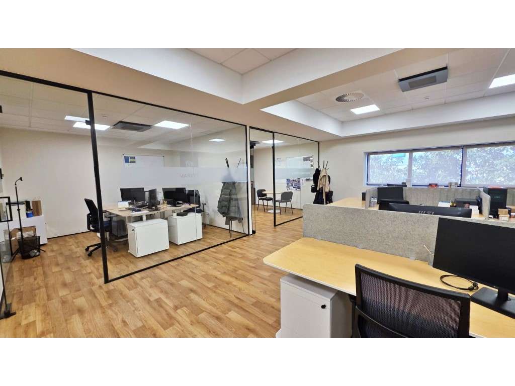 Armazém Zona Industrial da Maia - Grande imagem: 5/35