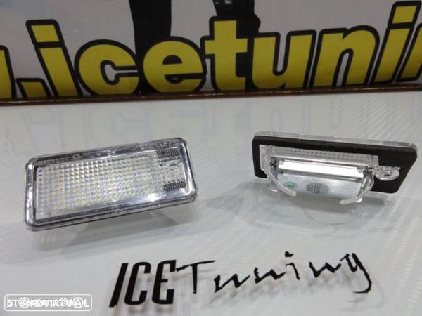 Suporte De Lâmpada De Matricula Com Led Branco Para Audi A3 8P, A4 B6, B7, A6 4F, A8, Q7, A5 - 6