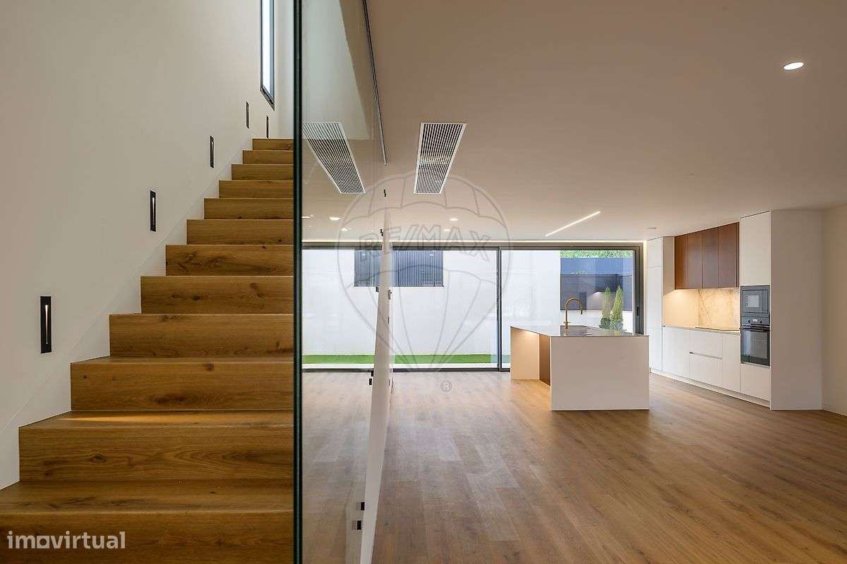 Moradia T4 para venda - Grande imagem: 5/35