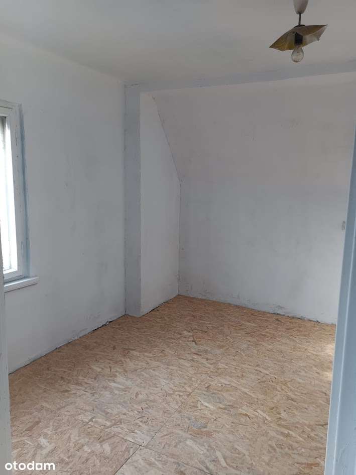 Ogłoszenie o przetargu ustny nieograniczony na sprzedaż lokalu-11