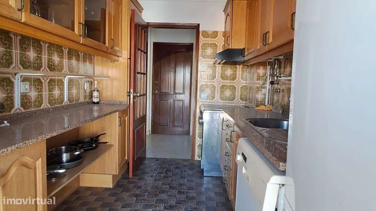 Apartamento T2 - Centro de Faro-5