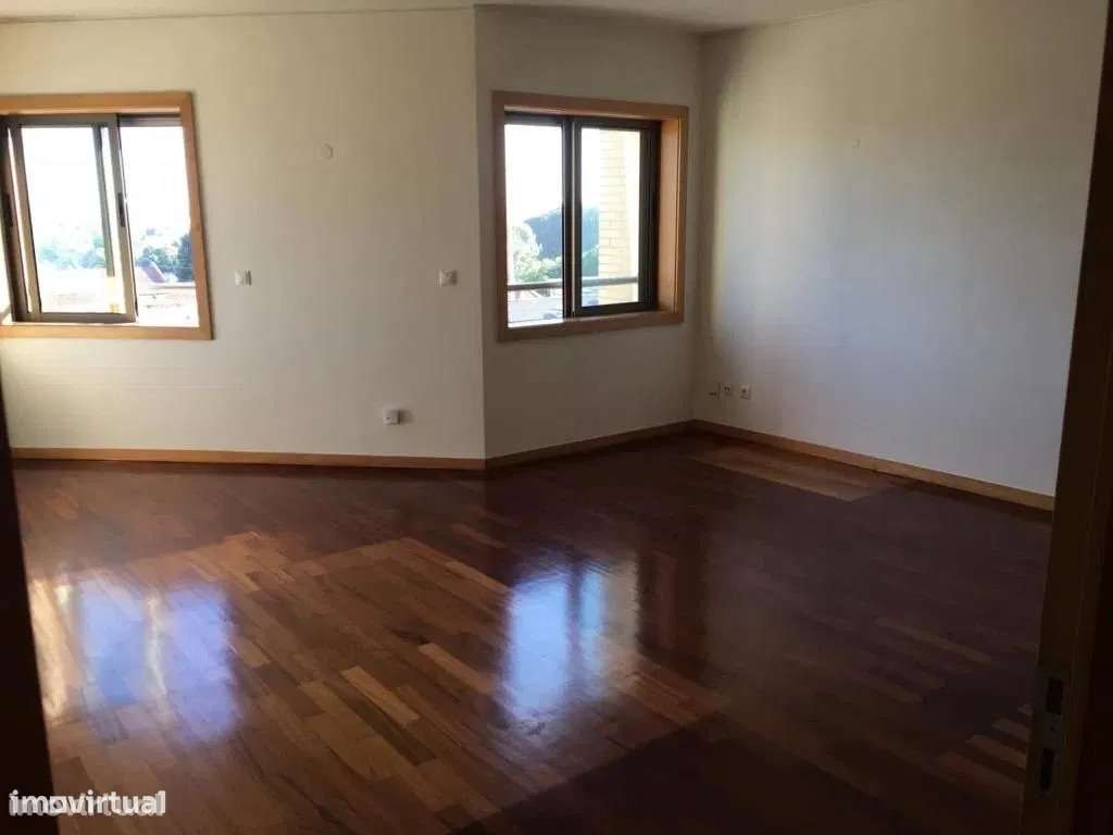 Apartamento T1+1 em Paranhos, Porto - Grande imagem: 4/8