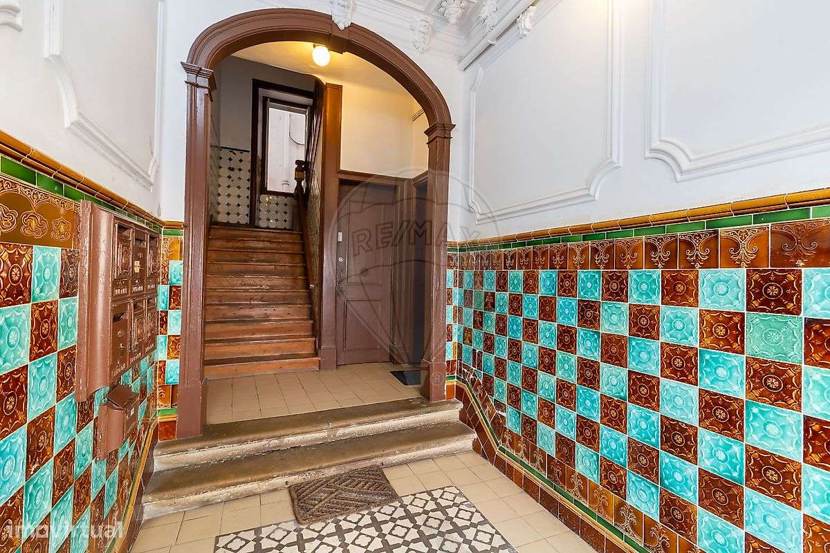 Property in Rua Bernardim Ribeiro, Arroios, Lisboa