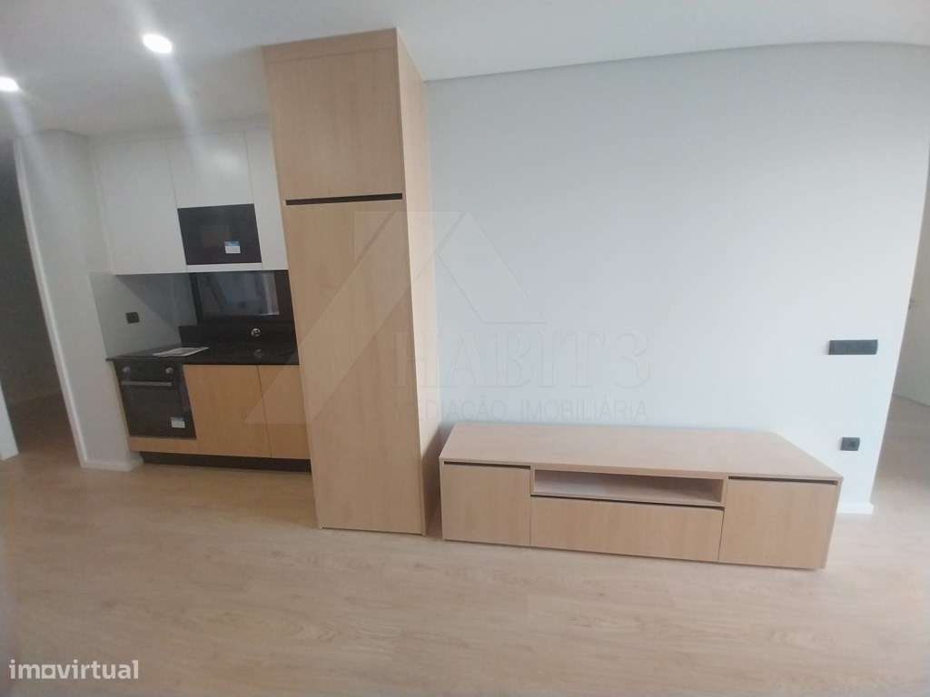 Apartamento T3 - Renovado - Grande imagem: 3/25