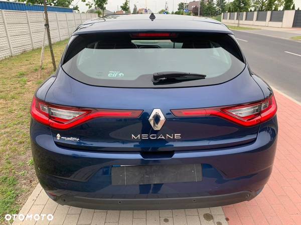 Renault Megane - 11