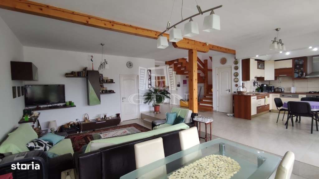 Casa P+1 cu 6 camere, decomandata, suprafata utila 220 mp, Paleu - Imagine principală: 5/19