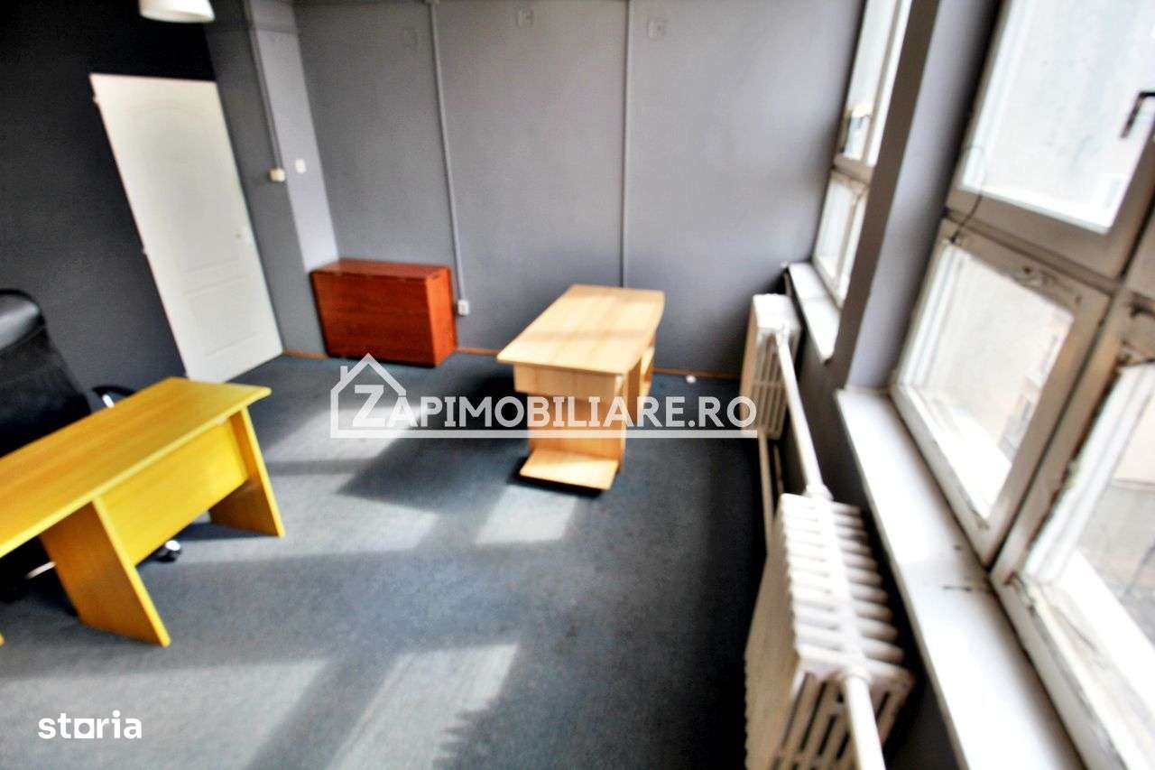 Spațiu birou 20 mp, central,utilităti incluse in pret - Imagine principală: 4/8
