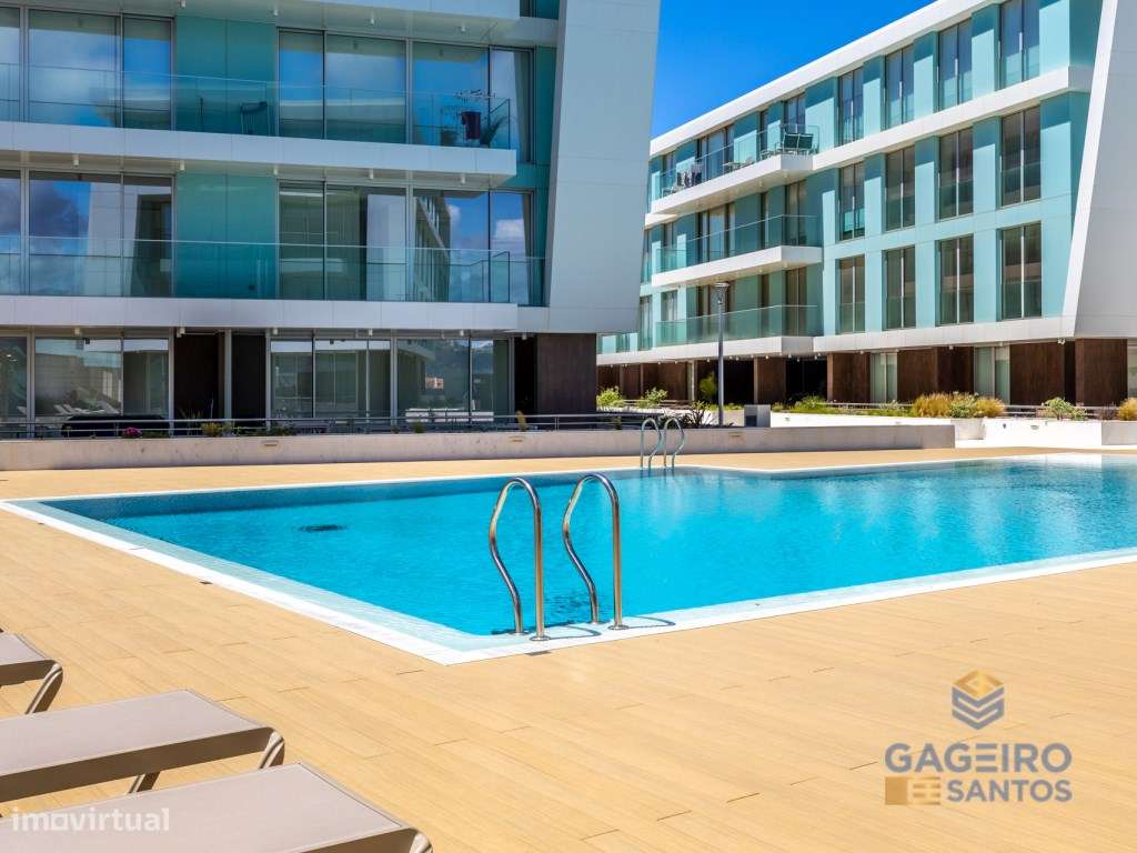 Apartamento T2 na Primeira Linha de Mar - Avenida Marginal, São Mar...-31