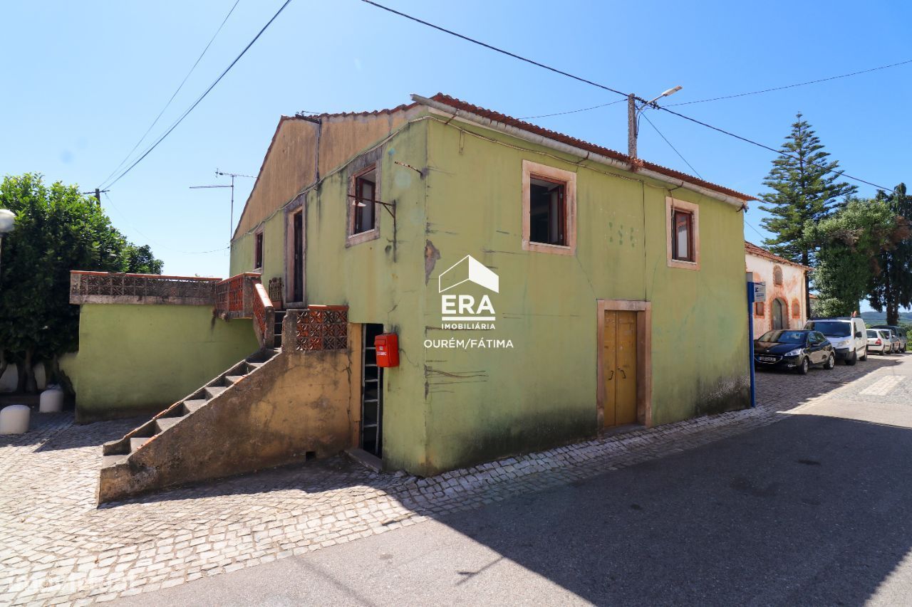 Moradia T4 em Ferreira do Zêzere! - Grande imagem: 1/59