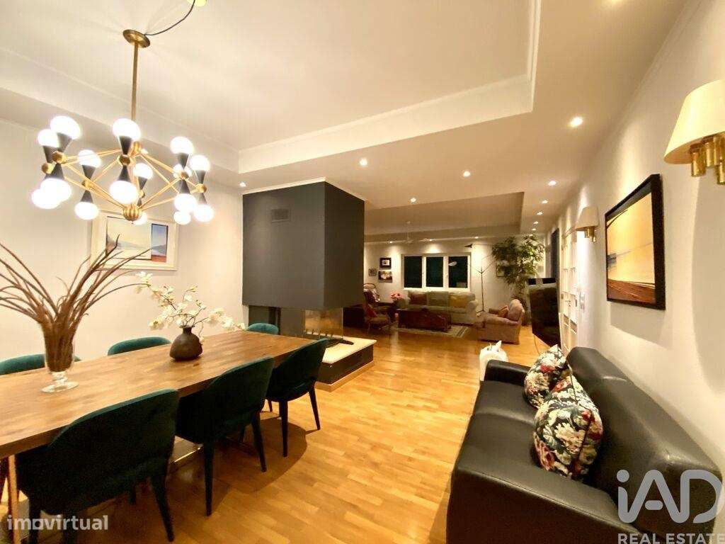 Casa / Villa T5 em Corroios de 300 m2 - Grande imagem: 2/15