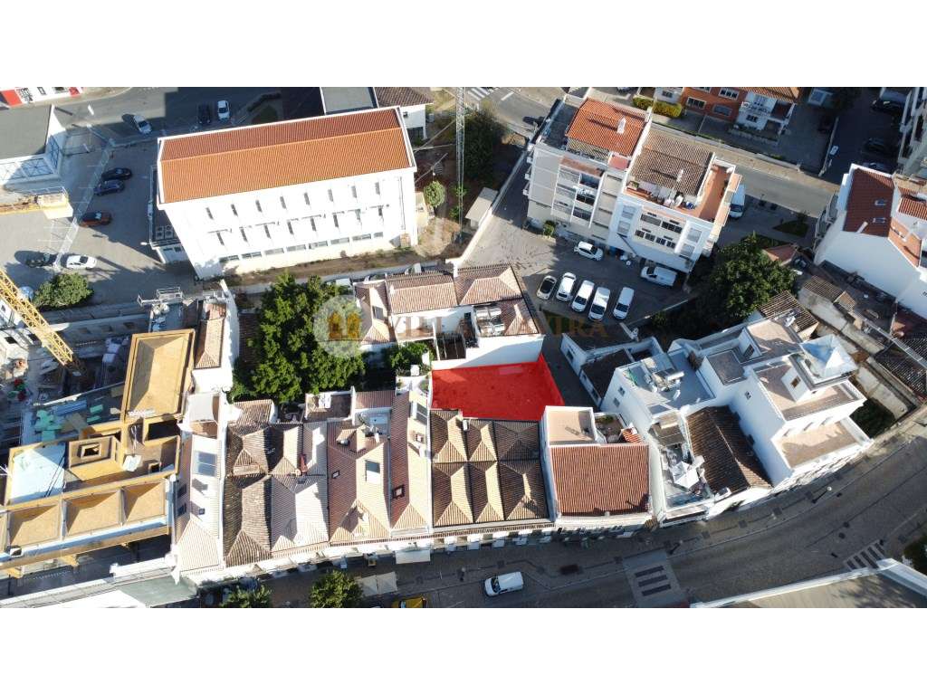 Lote de Terreno no Centro Histórico de Tavira: Oportunidade Única p... - Grande imagem: 5/17