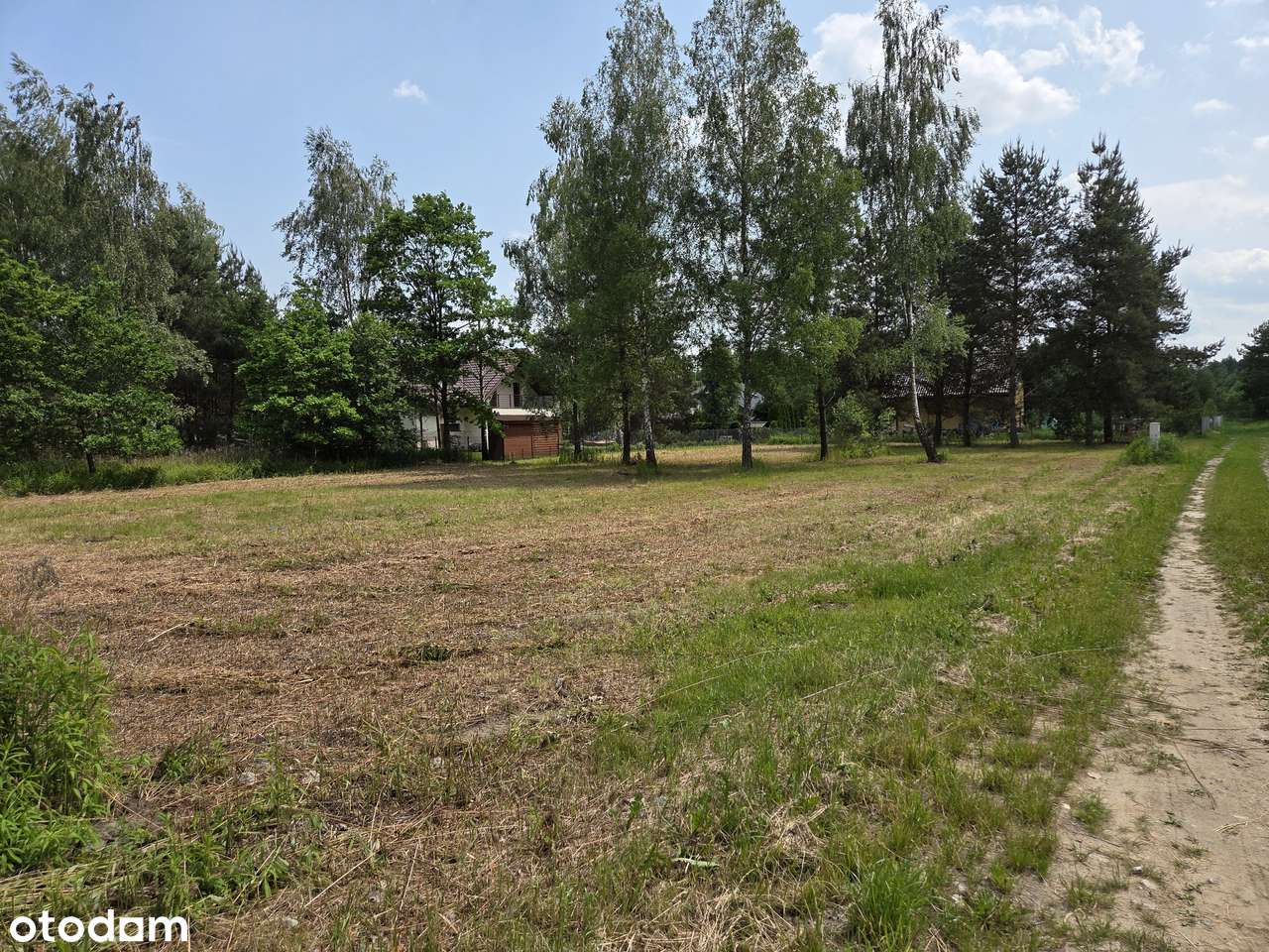 Dwie działki budowlane przy lesie, media, sprzedaż łączna-1