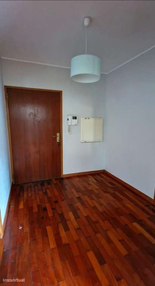 T1+1, com lugar de garagem coberto e arrumos, Valongo - Grande imagem: 4/20