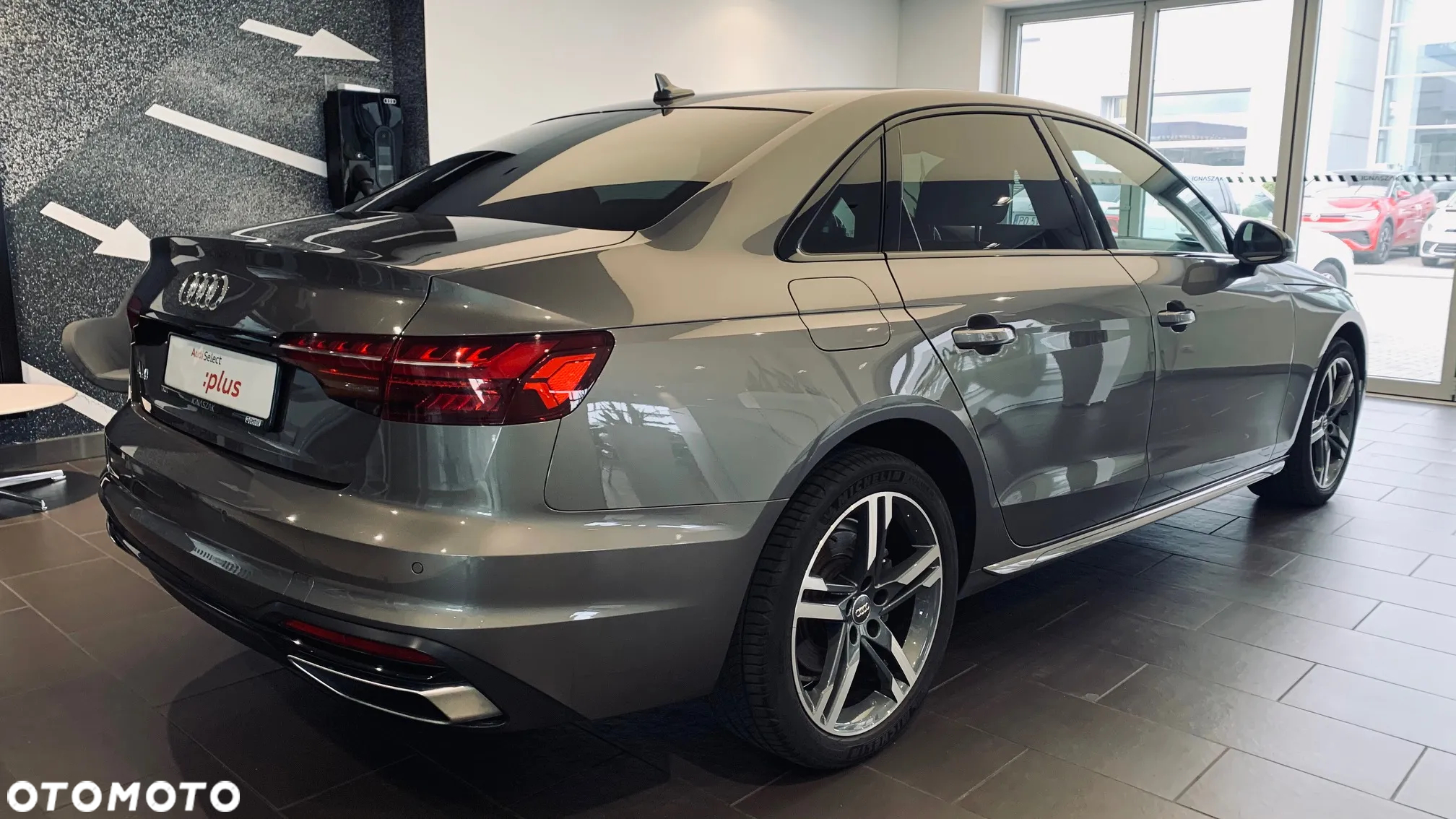 Audi A4 40 TFSI mHEV Advanced S tronic - 3