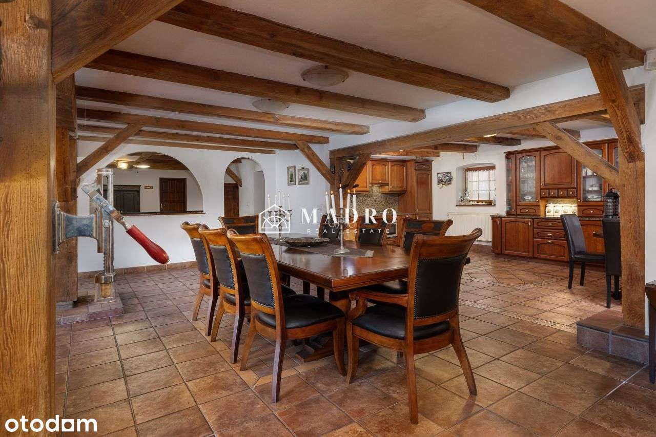 Dworek z prywatnym lasem, pomostem i stawem-11