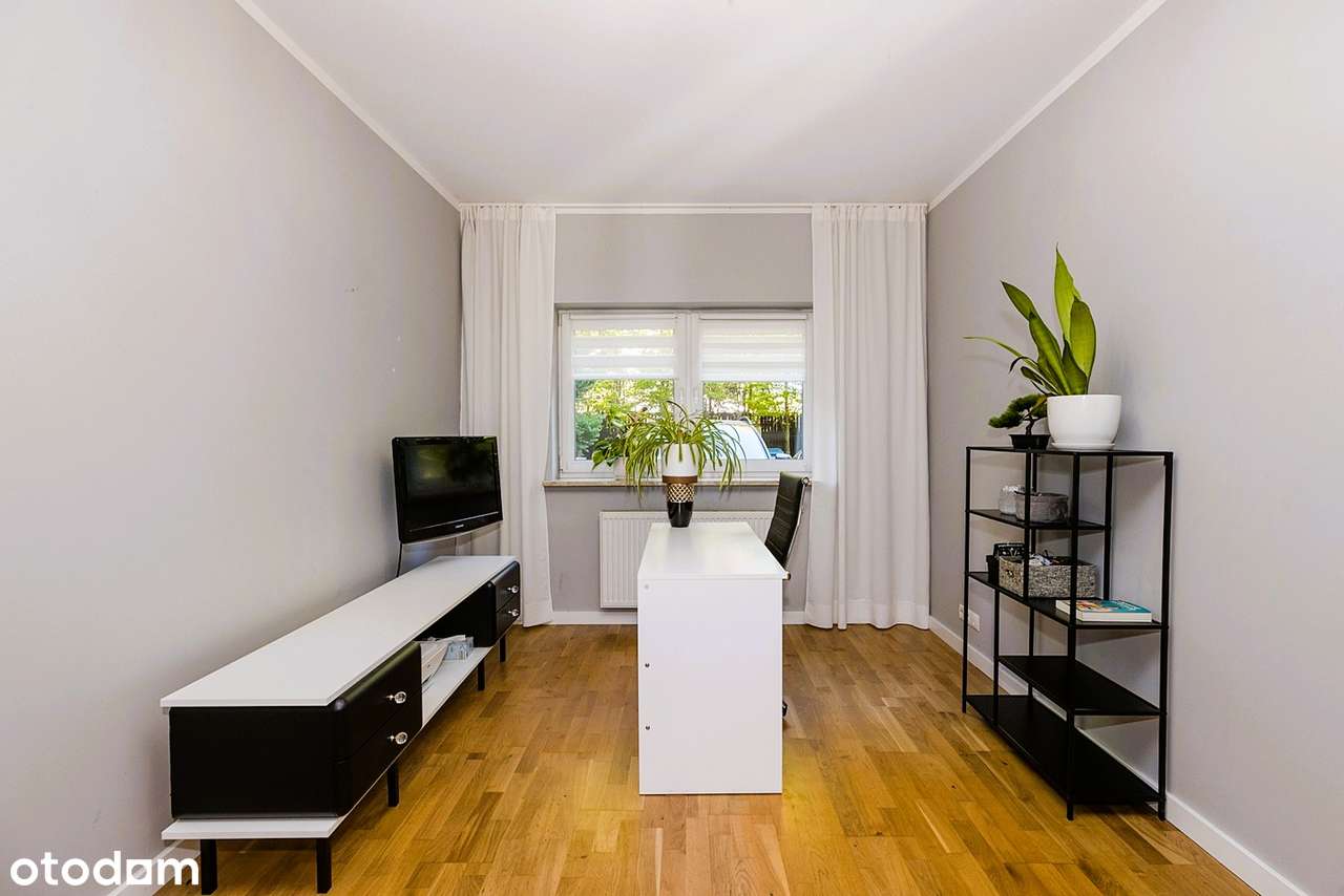 ! Elegancki segment w sercu ŁOMIANEK – 196 m² komfortu i spokoju !-13