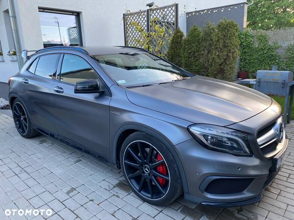 Mercedes-Benz GLA AMG 45 4-Matic - 2