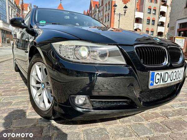 BMW Seria 3 - 11