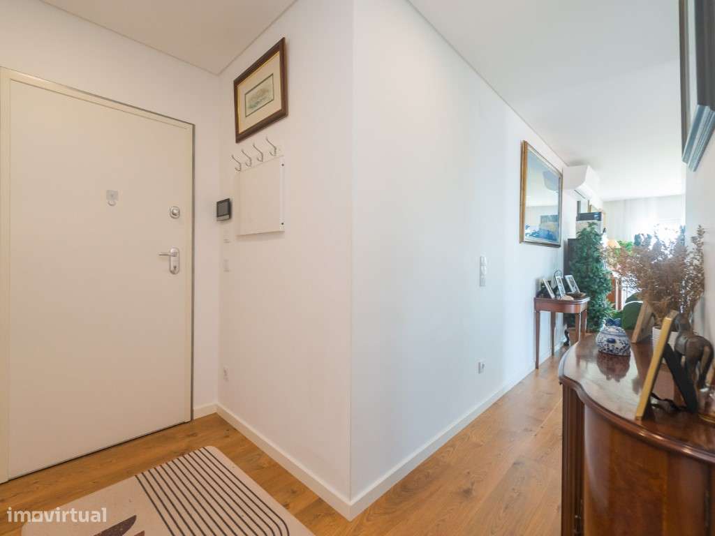 T2 BOX E PARQ, CONDOMÍNIO FECHADO, PISCINA E JARDIM, ERICEIRA - Grande imagem: 5/34