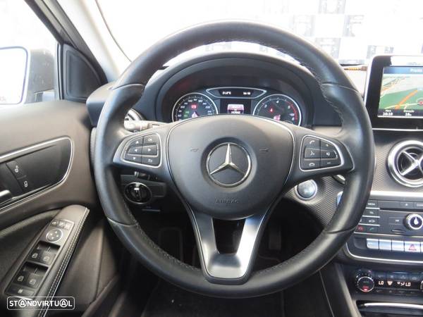 Mercedes-Benz A 180 d Style - 11