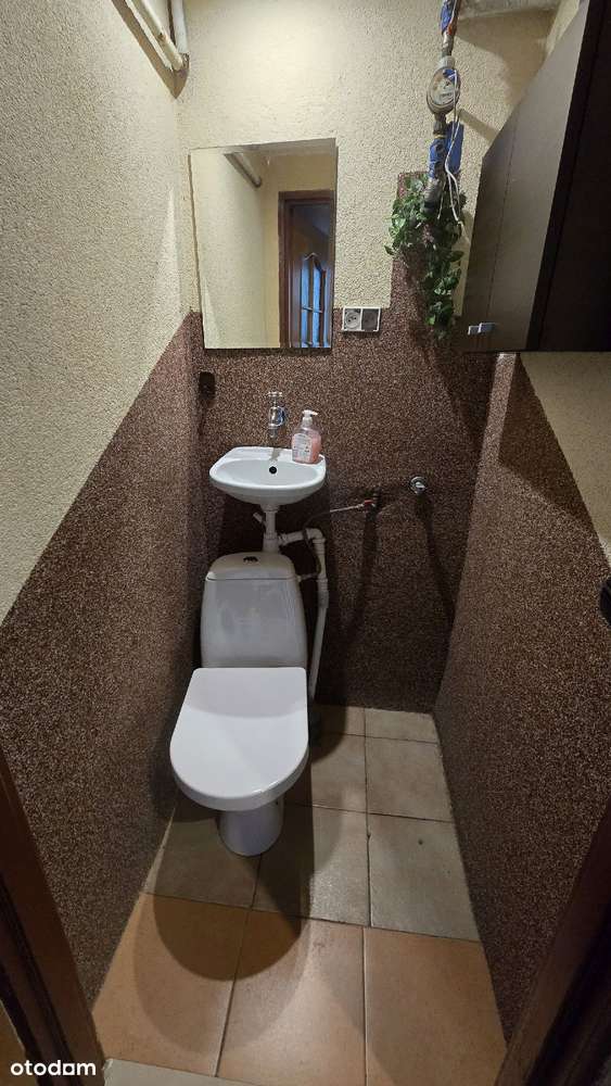 Kawalerka z oddzielną sypialnią i kuchnią-7