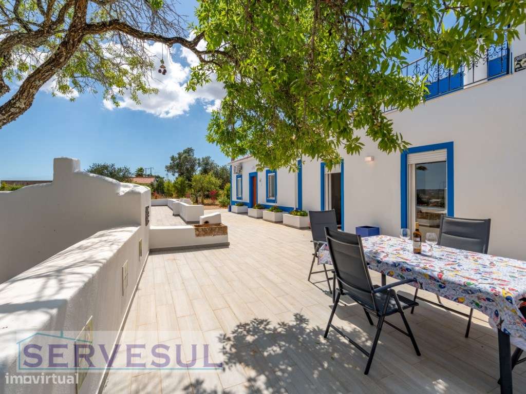 Luxuosa Moradia de luxo de 2 andares composta por 4 quartos, com um...-57