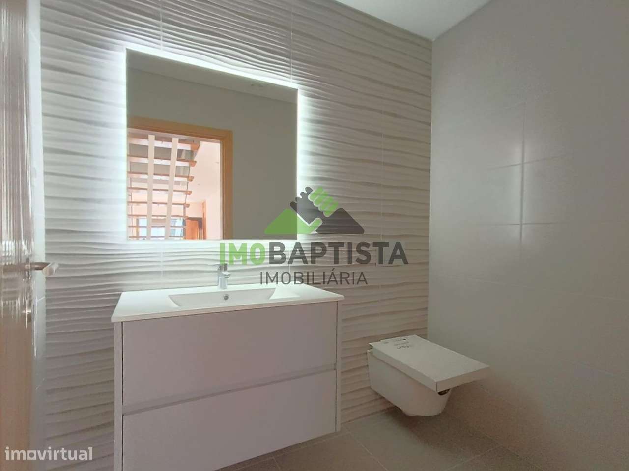 Moradia V3 Nova em Lobão-8