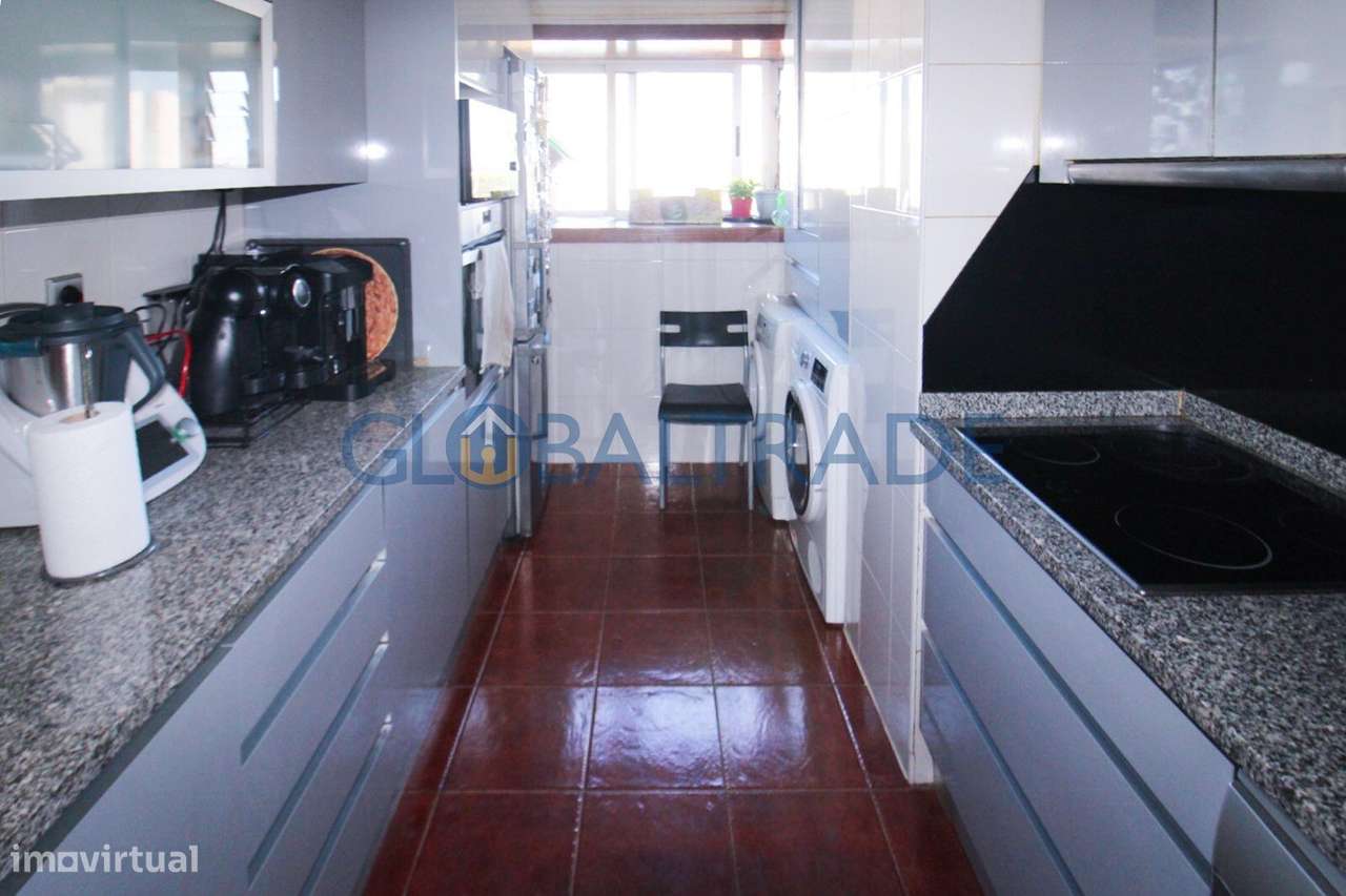 Apartamento T2 em Moreira da Maia-12