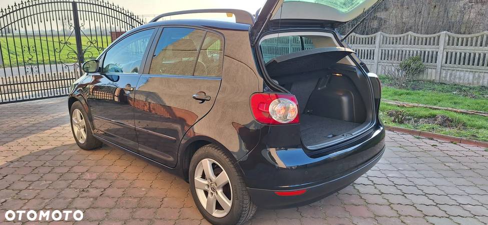 Volkswagen Golf Plus 1.6 Trendline - 32