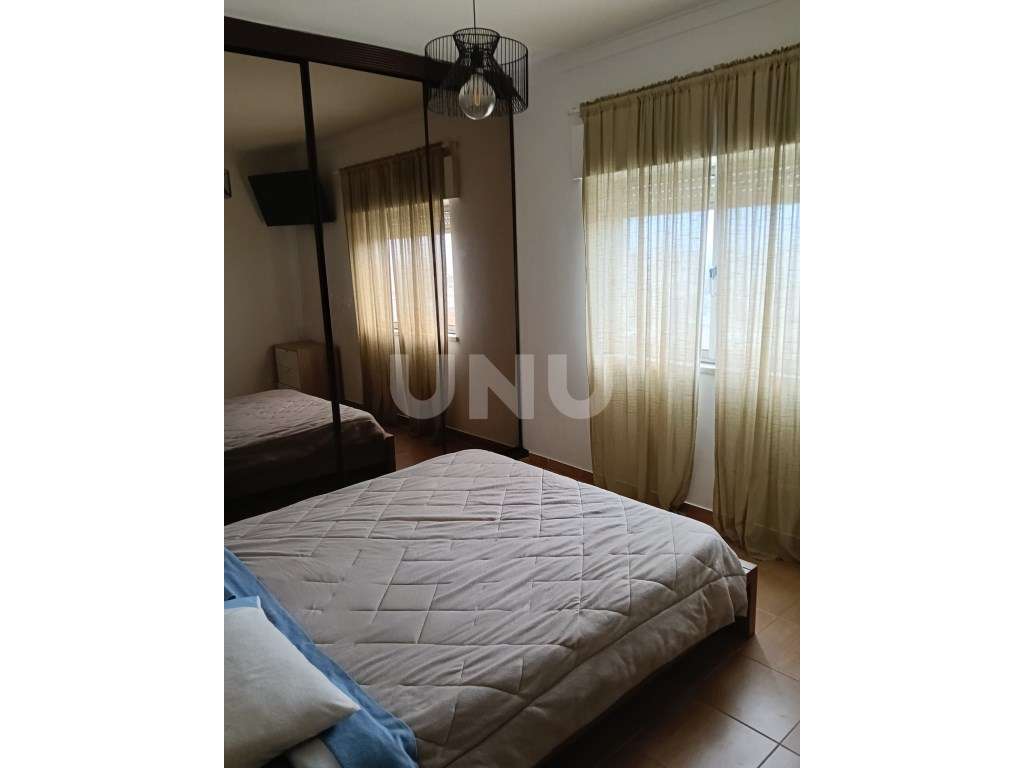 Apartamento T2 Casal do Marco-15