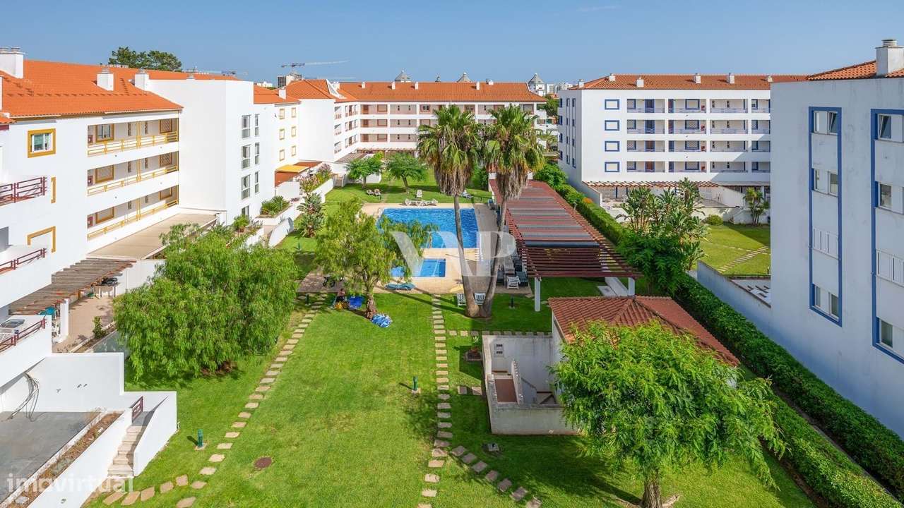 Apartamento T2 Duplex em condomínio com Piscina, Vilamoura - Grande imagem: 5/29