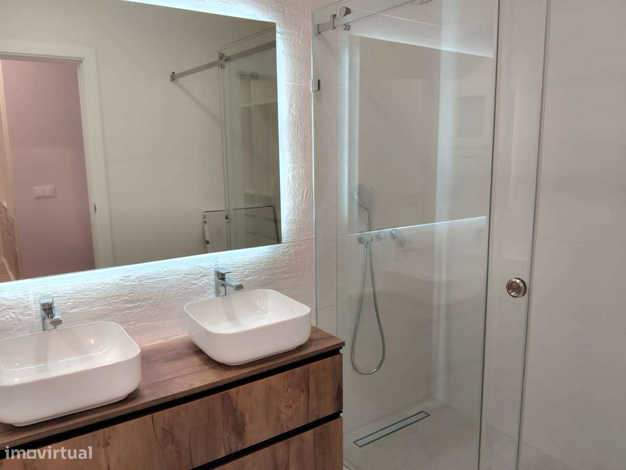 Moradia Térrea  T4 Nova-14