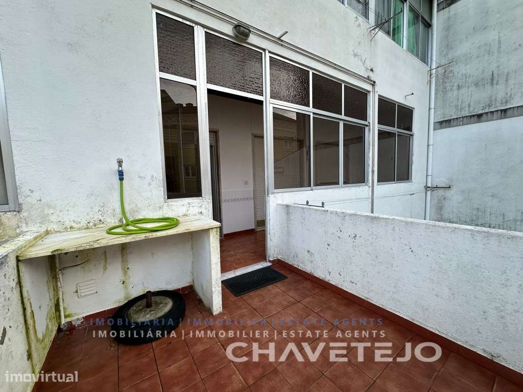 Apartamento T3 com terraço perto de escolas. - Grande imagem: 3/11