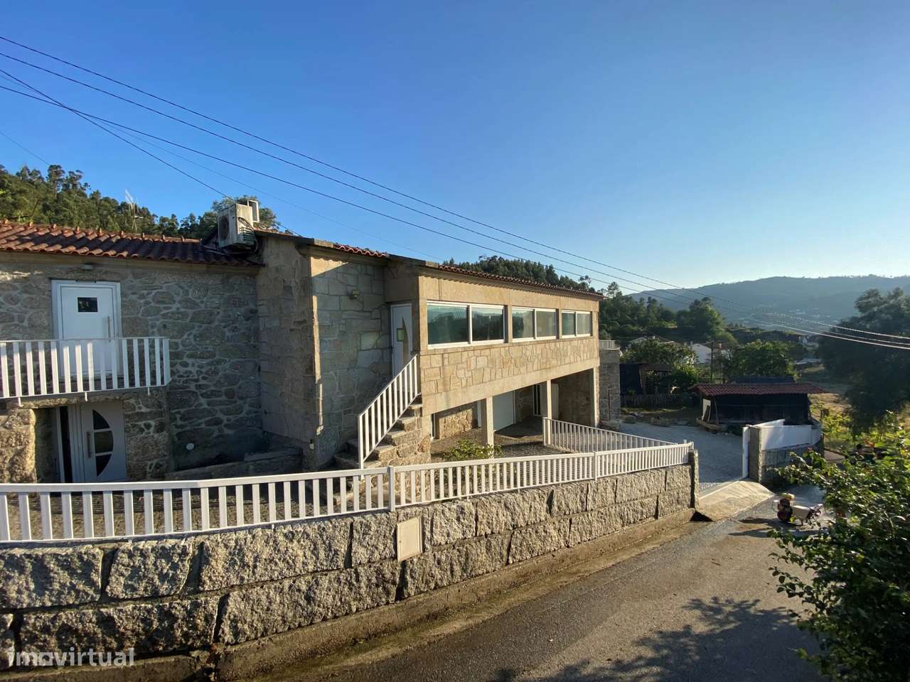 Moradia em Pedra com Vista Panorâmica para a Serra – Ponte da Barca-20