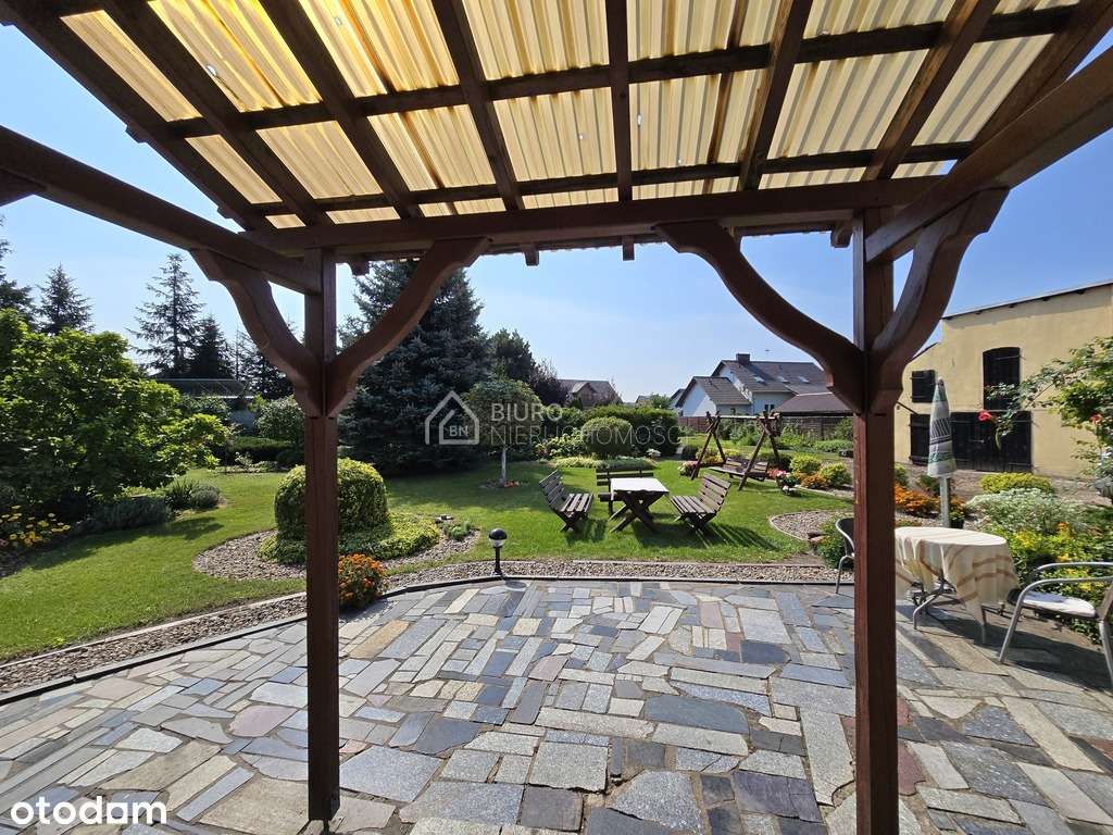 Dom Wolnostojący z Ogrodem Działka Góra-19