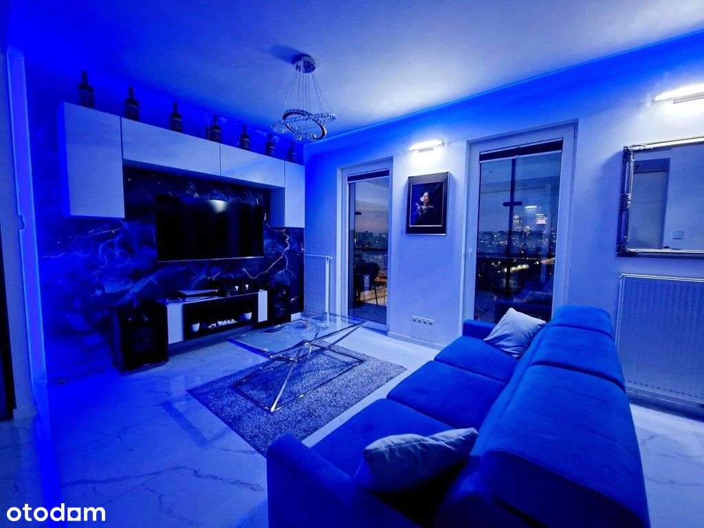 Apartament z widokiem na Warszawskie wieżowce-11