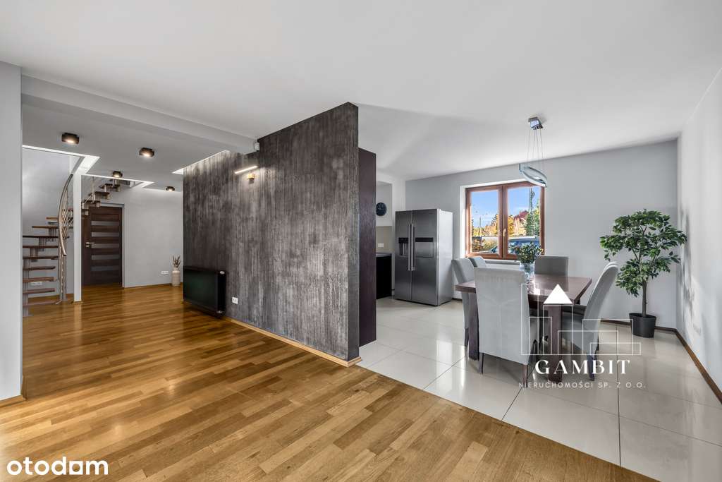 Nowoczesny 5 pok. dom z  dużym ogrodem pod Warszawą-3