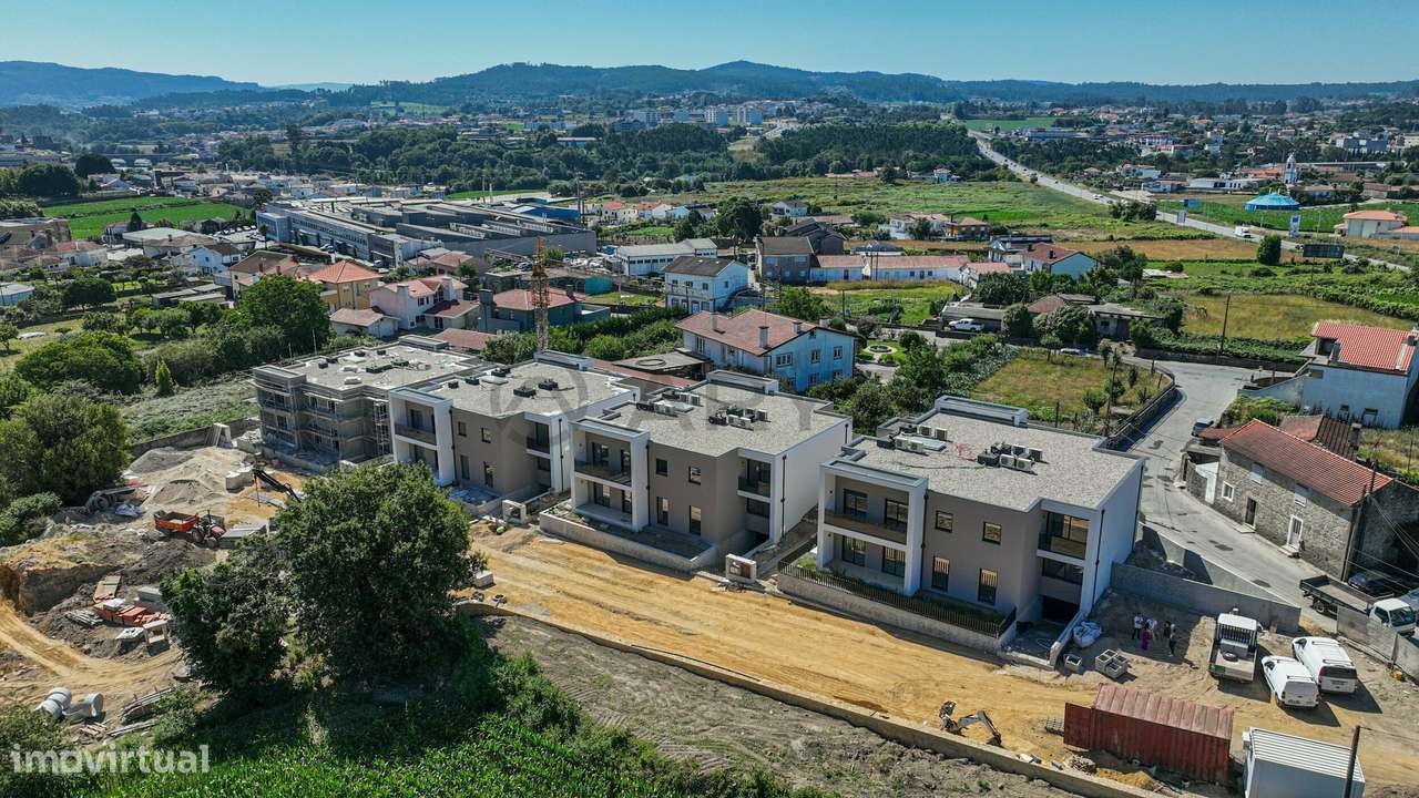 APARTAMENTO T1 NOVO-18