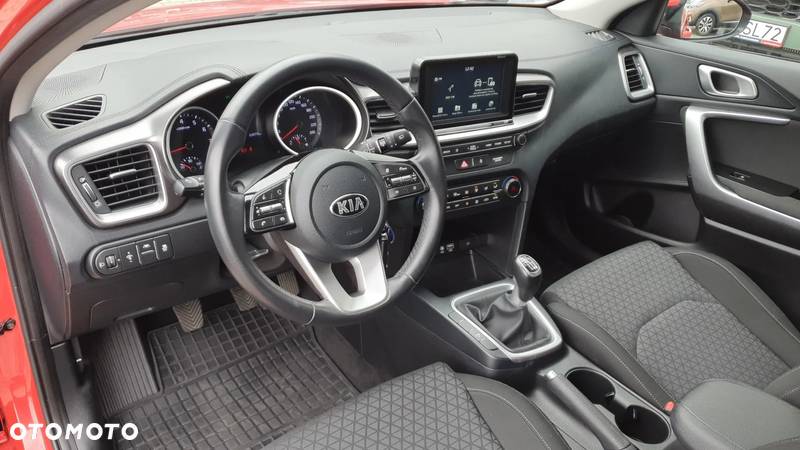 Kia Ceed 1.4 M - 9